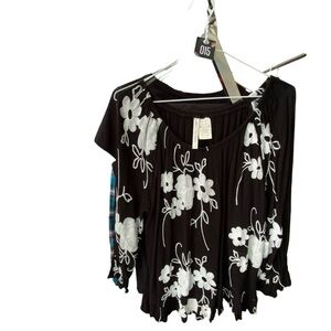 Forgotten Grace Blouse Size 1x